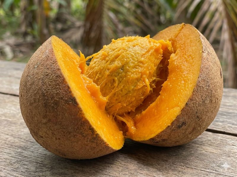 Datei:Bambangan Frucht.jpeg